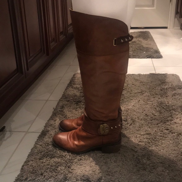 Beatrix over the knee high boots - Picture 7 of 8